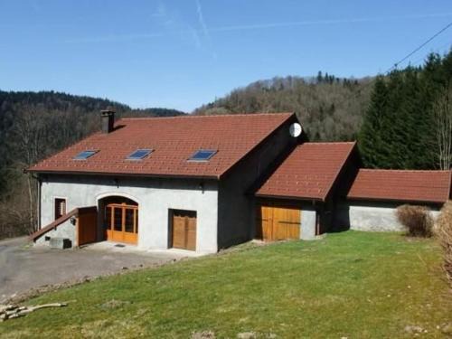 Servance-Miellin House | Grande maison au cœur des Vosges, escapades et nature - FR-1-583-466