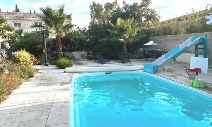 Cuxac-dʼAude Villa | Grande Maison Familiale 22 Pers Piscine Pool House