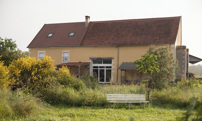 Gardefort House | Grande Maison, Piscine. 15 Personnes. Sancerre