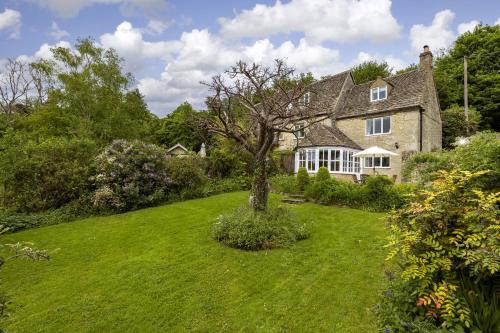 Inchbrook House | Grange Cottage