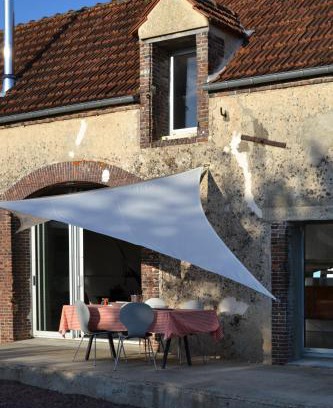 Manou House | Grange habitée, nature & design