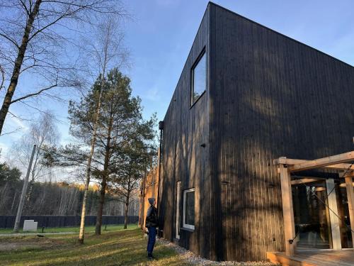 Linia House | GRANIASTY - nowoczesny dom wakacyjny z basenem