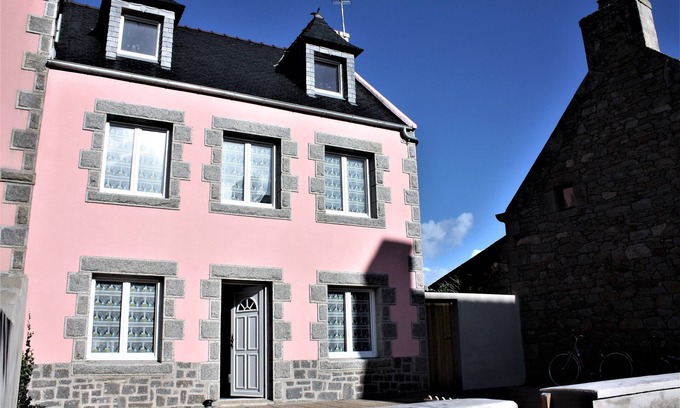 Ile-de-Batz House | Granit-Rose-House Ile de BATZ Friday/Saturday TO FRIDAY;children > 6 years old