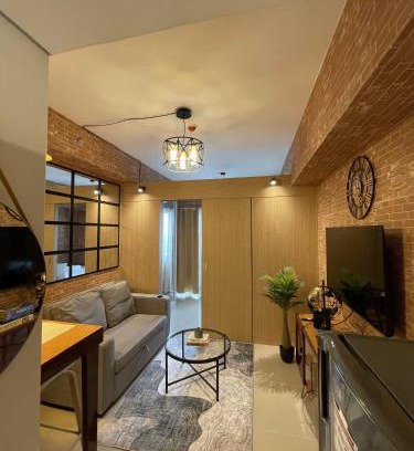 Santo Cristo Apartment | Grass Residences Industrial-Themed Staycation