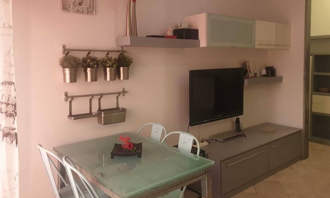 Cesano Boscone Apartment | Grazioso Bilocale