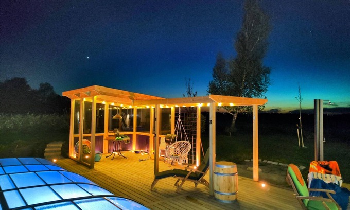 Glemminge House | Great accommodation at Österlen with modern convenience and scenic surroundingsn
