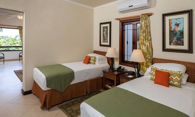 Maynards Hotel | Great Amenities! Full Kitchen, Onsite Pool, Parking! Close to Heywood Beach!