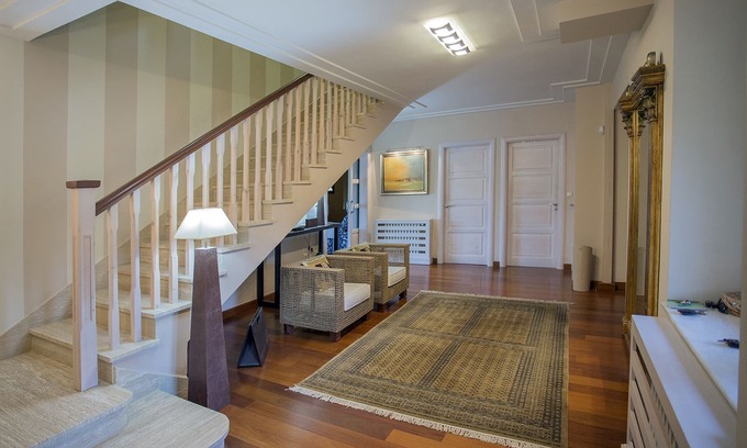 Palencia House | Great estate to enjoy the countryside in the city