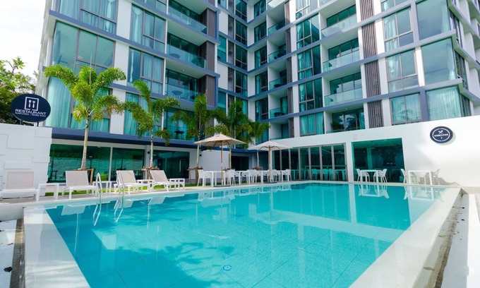 Bang Tao Apartment | Great location walk to BangTao beach & Boat Avenue