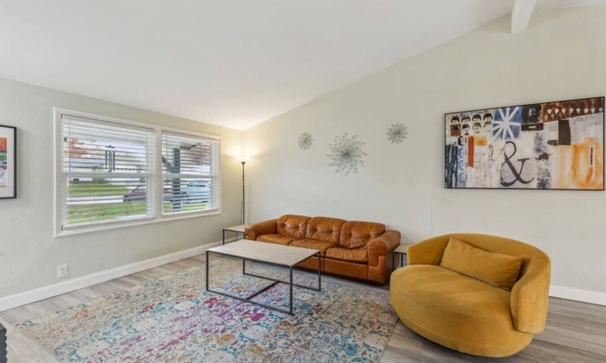 Richardson House | Great Neighborhood Near SMU