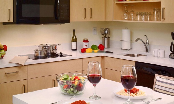 Parsippany House | Great Relaxing Overnight Stay! 3 Classy Units, Kitchenette, Free Parking