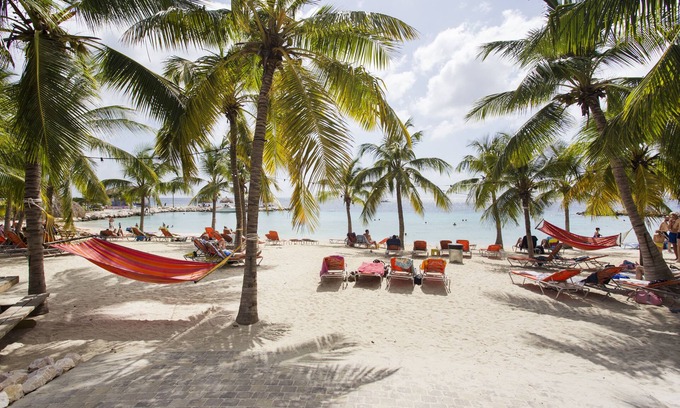 Sint Michiel Apartment | Great Sea View Apartment, Blue Bay Resort