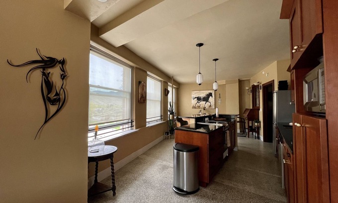Heart of Missoula Condo | Great View! Wilma Building - Downtown Missoula