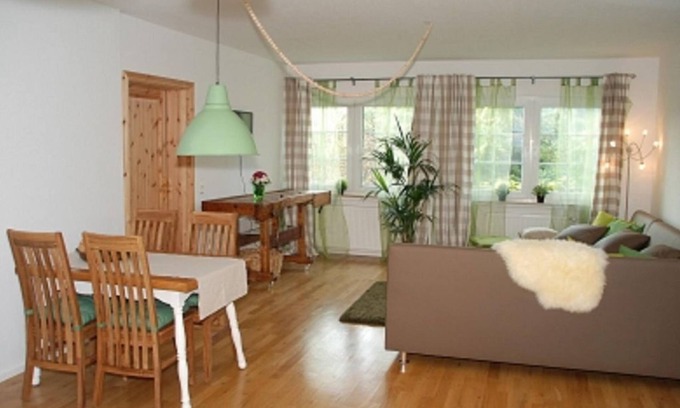 Overath Apartment | Green apartment - Casa Christallina