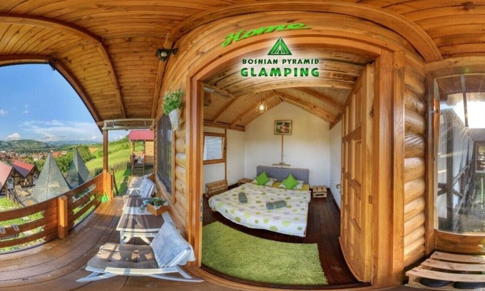 Visoko House | Green bungalow Bosnian pyramid glamping