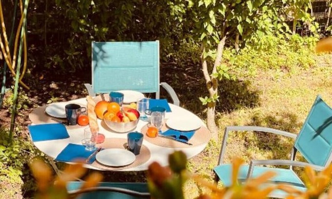 La Courneuve Apartment | Green N'est - Self-contained apartment with terrace and garden just outside Paris