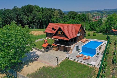 Bedenica Ski Chalet | Green silence