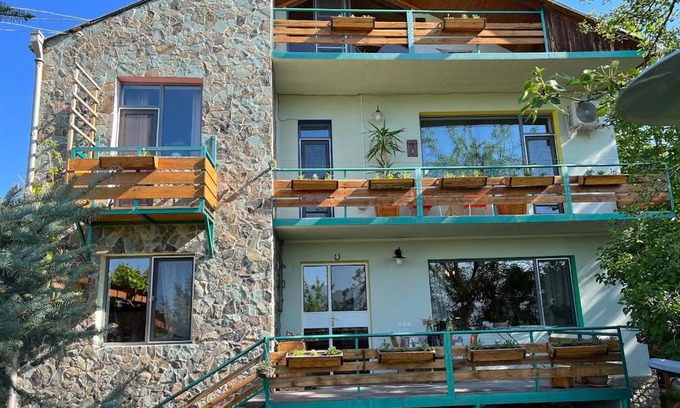 Yeghegnadzor Bed & Breakfast | Green Stone Boutique Hotel