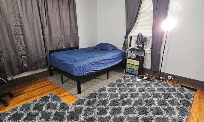 Pagedale House | Greenish Peaceful Shared Place near Delmar/Forest Park/U. City/Pagedale