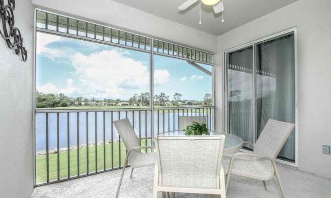 Naples House | GreenLinks Golf Villa at Lely Resort