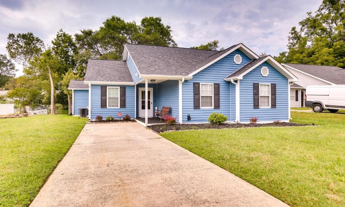 Greensboro House | Greensboro Vacation Rental with Patio, Yard!