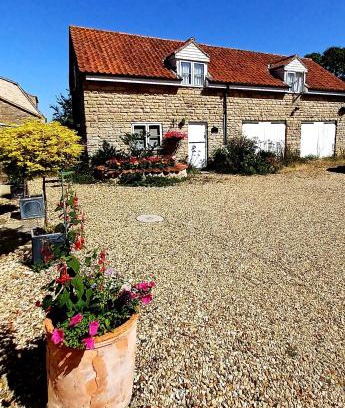 Castle Bytham House | Greystones Lodge