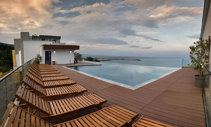 Golden Sands Resort | Grifid Encanto Beach Hotel - Wellness & SPA