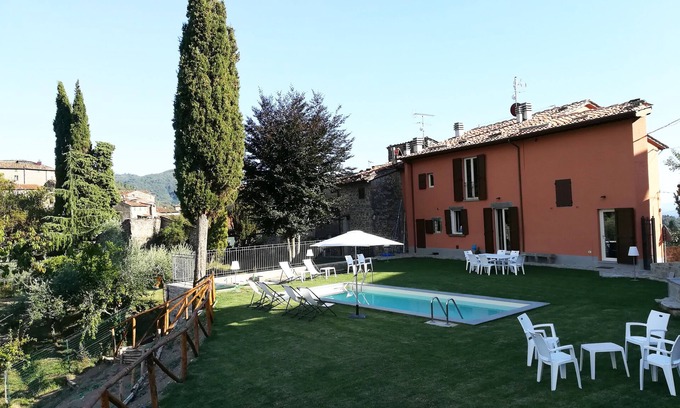 Castelvecchio House | Grisaglia by Michelle