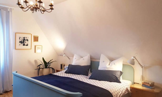 Altena Apartment | Große Vintage Fewo, 95 qm, 2 Schlafzi., in der Burgstadt Altena, Sauerland, NRW