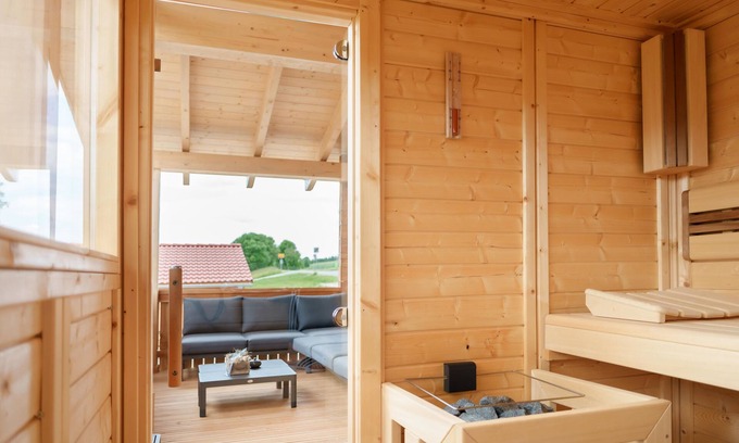 Bischofsgruen Apartment | Großzügiges Chalet für bis zu Vier Personen mit Relaxlounge und Privatsauna