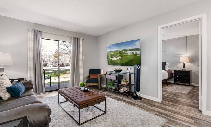 Walden on Lake Conroe Condo | Ground Floor, Cozy & Sits on First Fairway, Pool