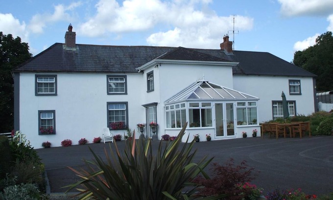 Inistioge Bed & Breakfast | Grove Farm House B&B