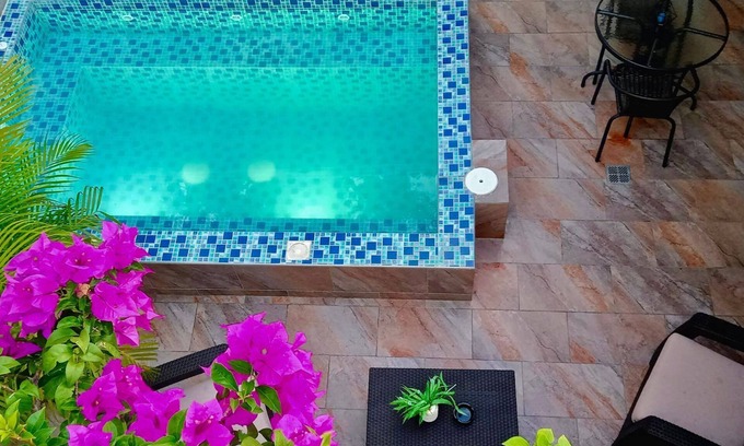 Cartagena District Villa | Guest friendly 7 bedroom House great Location