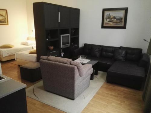 Vranje House | Guest House Amico