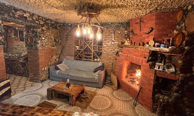 Kutaisi House | Guest House Giorgi &Lukas Cellar