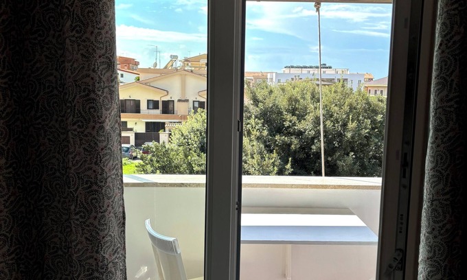 Isola Sacra House | Guest House Maison Margot