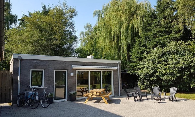 Houten House | Guest House Ons Hoekje