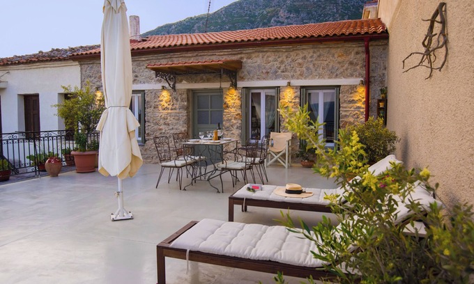 Arachova House | Guest house Simou with view 3 bedrooms