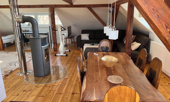Kloster Lehnin House | Guest House 'Westfälischer Hof - Loft' with Garden & Wi-Fi