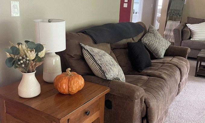 Matamoras House | Guest Suite 2-bedrooms with AC, Hot Tub and WiFi in peaceful Matamoras,