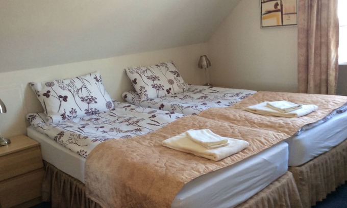 Grindavik House | Guesthouse Borg