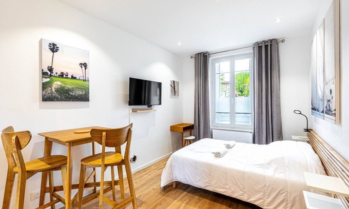 Joinville-le-Pont Apartment | GuestReady - Cosy studio in Saint-Maur-des-Fossés