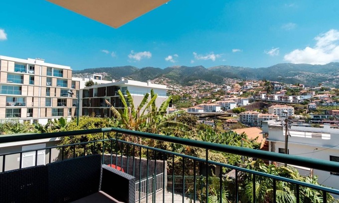 Santo Antonio Apartment | GuestReady - A view to Funchal paradise