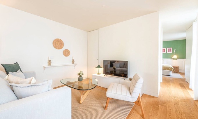Paco De Arcos Apartment | GuestReady - Conde das Acáçovas 1D