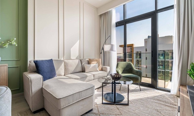 Nad Al Sheba Apartment | GuestReady - Elegant living in Dubai