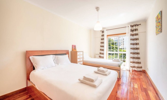 Mina Apartment | GuestReady - Refined home in Amadora