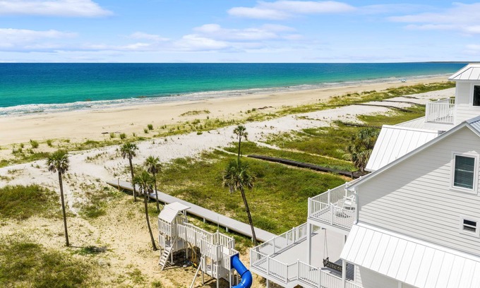 Port St. Joe House | Gulf-Front Luxury | 8BR w/Pool Jan 2026 & Private Boardwalk, Boats OK