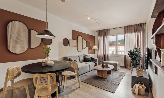 Les Tres Torres Apartment | Gumus - 3 bedrooms and office in Les Tres Torres
