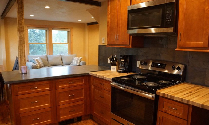Gunnison House | Gunnison Cottage