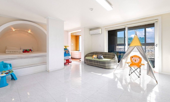 Gyeongju House | Gyeongju Jullietapoolvilla&kidspension